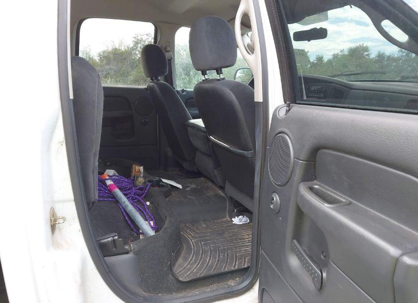 Photo 8 of 2005 Dodge Ram 1500 SLT/LARAMIE (VIN 1D7HU18D95J501383)