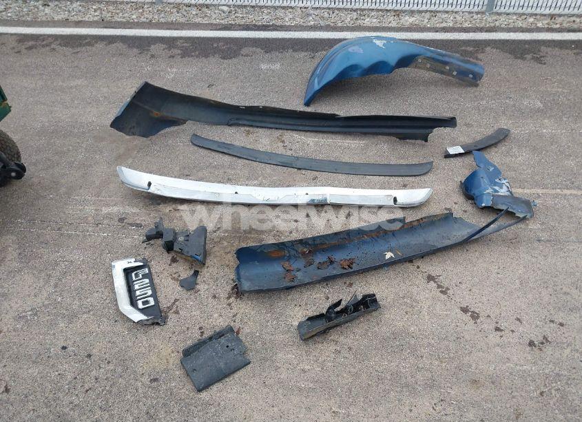 Photo 12 of 2004 Dodge Ram 1500 SLT/LARAMIE (VIN 1D7HU18DX4S787804)