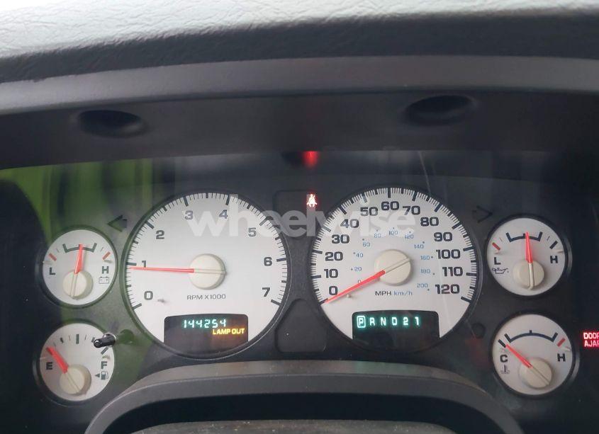 Photo 7 of 2004 Dodge Ram 1500 SLT/LARAMIE (VIN 1D7HU18DX4S787804)