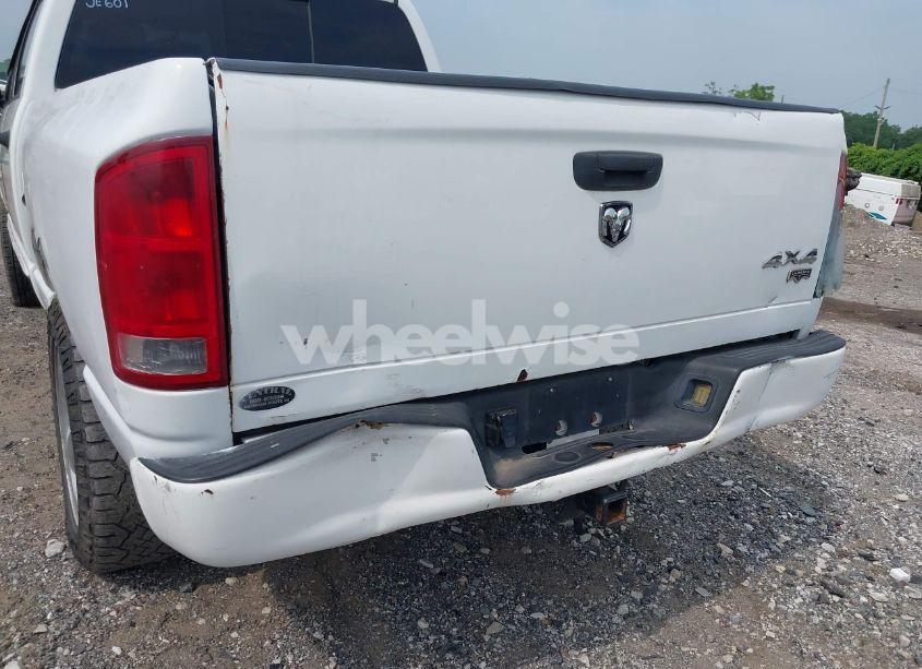 Photo 6 of 2005 Dodge Ram 1500 SLT/LARAMIE (VIN 1D7HU18DX5S142782)