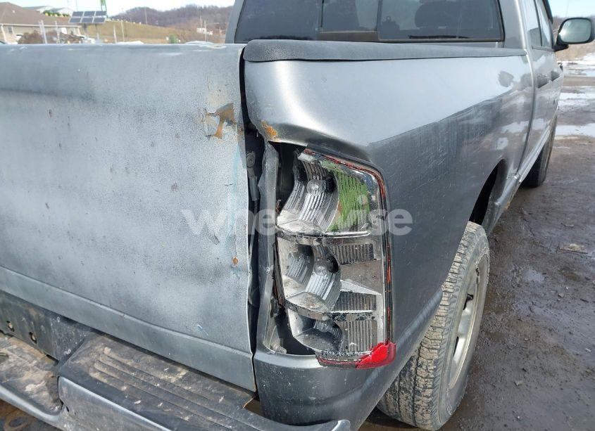 Photo 6 of 2005 Dodge Ram 1500 SLT/LARAMIE (VIN 1D7HU18DX5S216170)