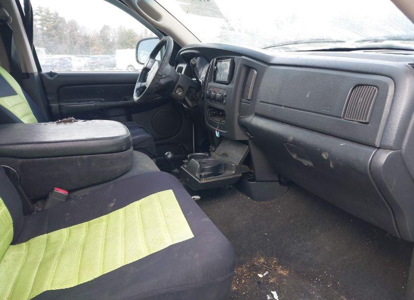 Photo 5 of 2005 Dodge Ram 1500 SLT/LARAMIE (VIN 1D7HU18DX5S359071)