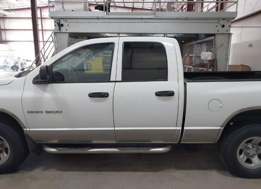 Photo 15 of 2005 Dodge Ram 1500 SLT/LARAMIE (VIN 1D7HU18N05S118905)