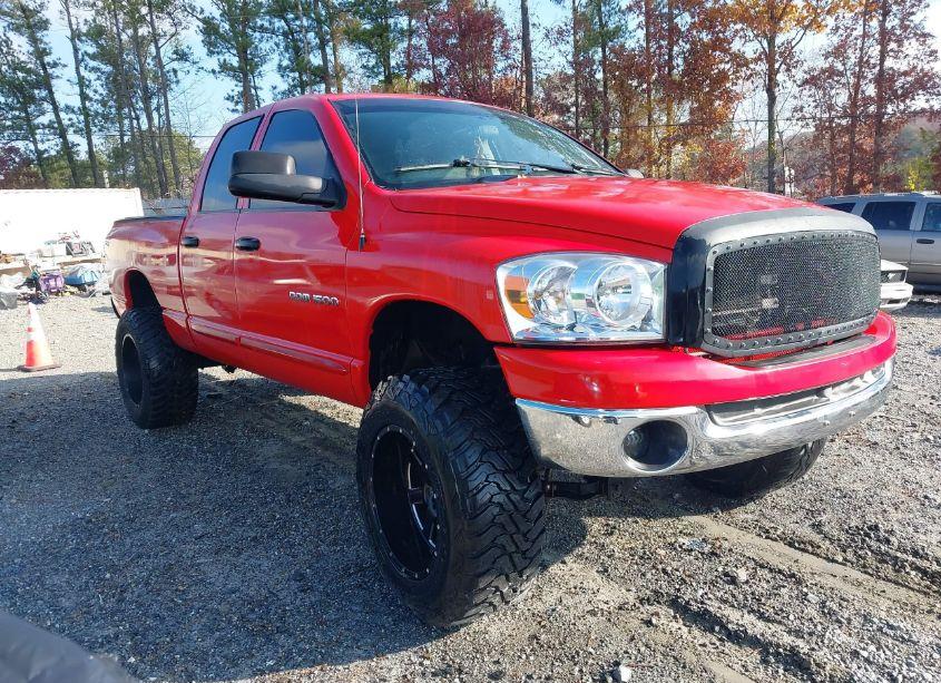 2007 Dodge Ram 1500 SLT/TRX4 OFF ROAD/SPORT (VIN 1D7HU18N07S159439) main photo