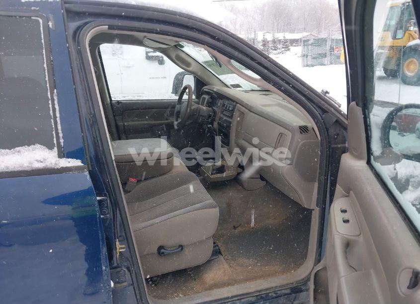 Photo 5 of 2004 Dodge Ram 1500 SLT/LARAMIE (VIN 1D7HU18N14S773105)