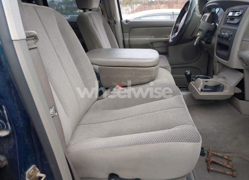 Photo 5 of 2005 Dodge Ram 1500 SLT/LARAMIE (VIN 1D7HU18N25S150934)