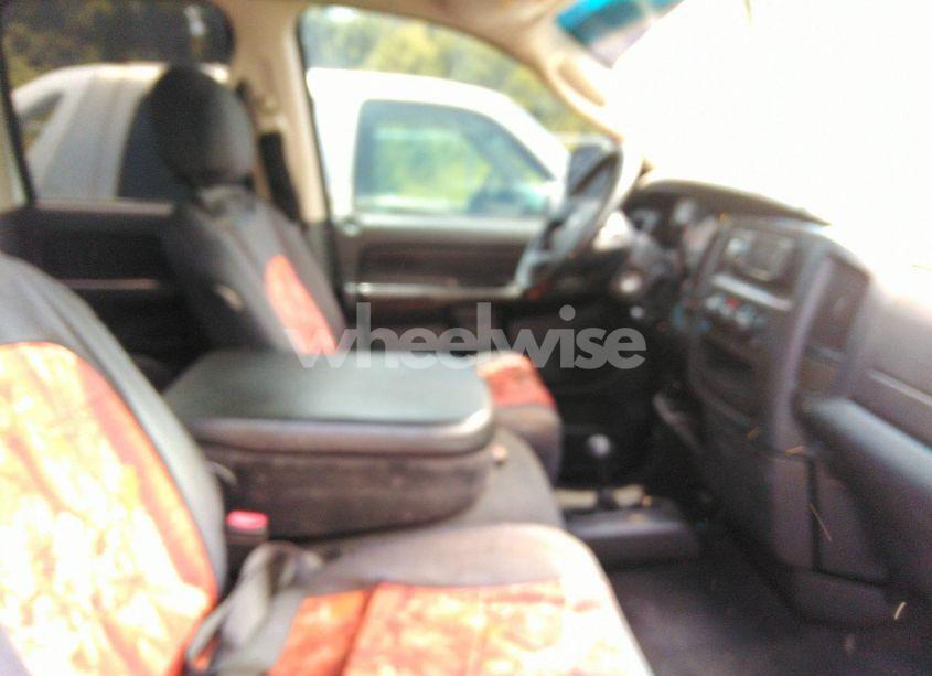 Photo 5 of 2005 Dodge Ram 1500 SLT/LARAMIE (VIN 1D7HU18N35S146360)