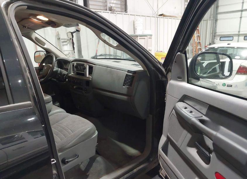 Photo 5 of 2008 Dodge Ram 1500 SLT (VIN 1D7HU18N48S595521)