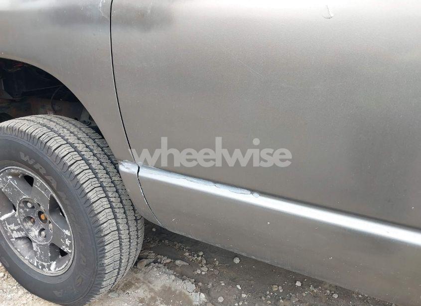 Photo 15 of 2005 Dodge Ram 1500 SLT/LARAMIE (VIN 1D7HU18N55S135523)