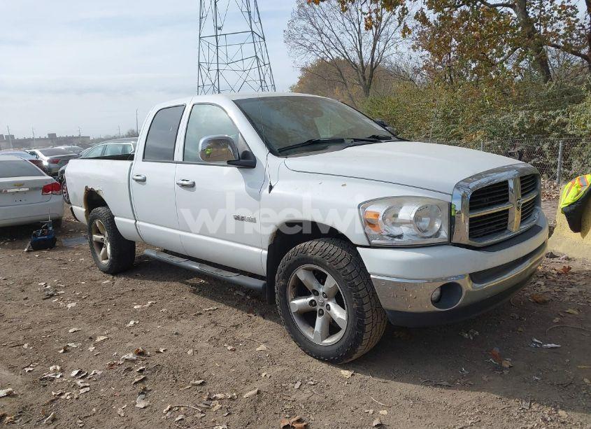 2008 Dodge Ram 1500 SLT (VIN 1D7HU18N58S523940) main photo