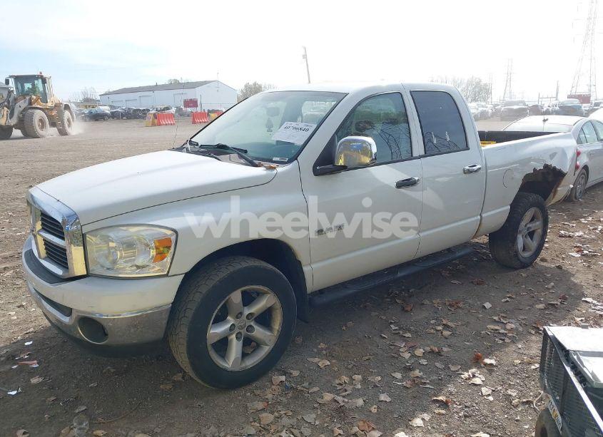Photo 2 of 2008 Dodge Ram 1500 SLT (VIN 1D7HU18N58S523940)