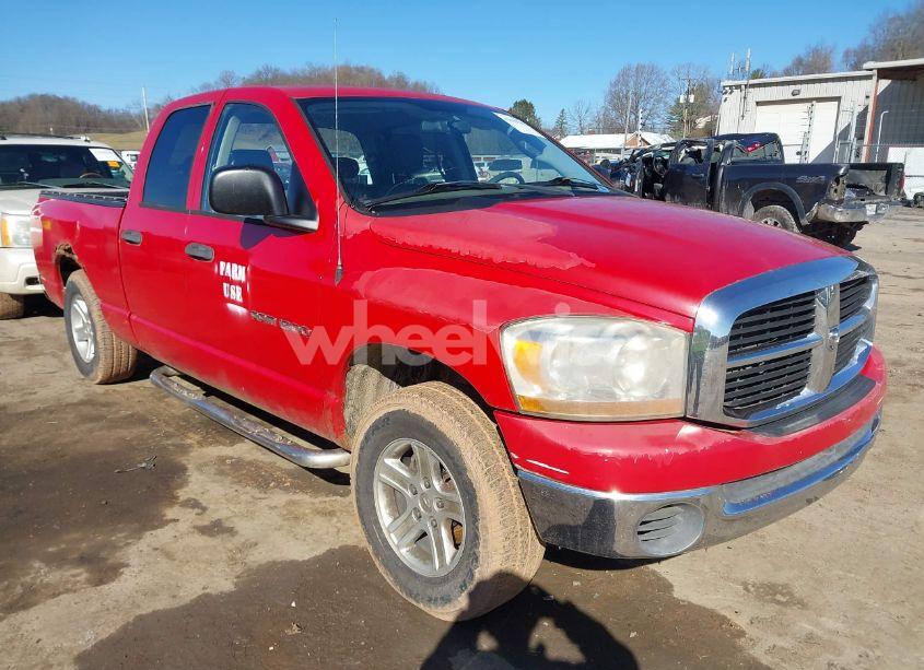 2006 Dodge Ram 1500 SLT/TRX4 OFF ROAD/SPORT (VIN 1D7HU18N76J221519) main photo