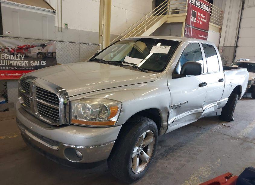 Photo 2 of 2006 Dodge Ram 1500 SLT/TRX4 OFF ROAD/SPORT (VIN 1D7HU18N96S618689)