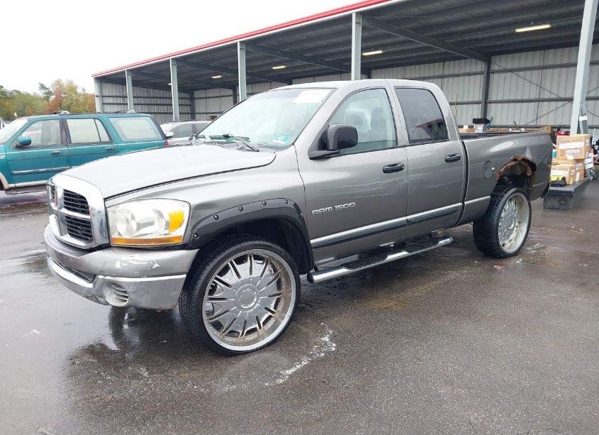 Photo 2 of 2006 Dodge Ram 1500 ST (VIN 1D7HU18N96S643365)