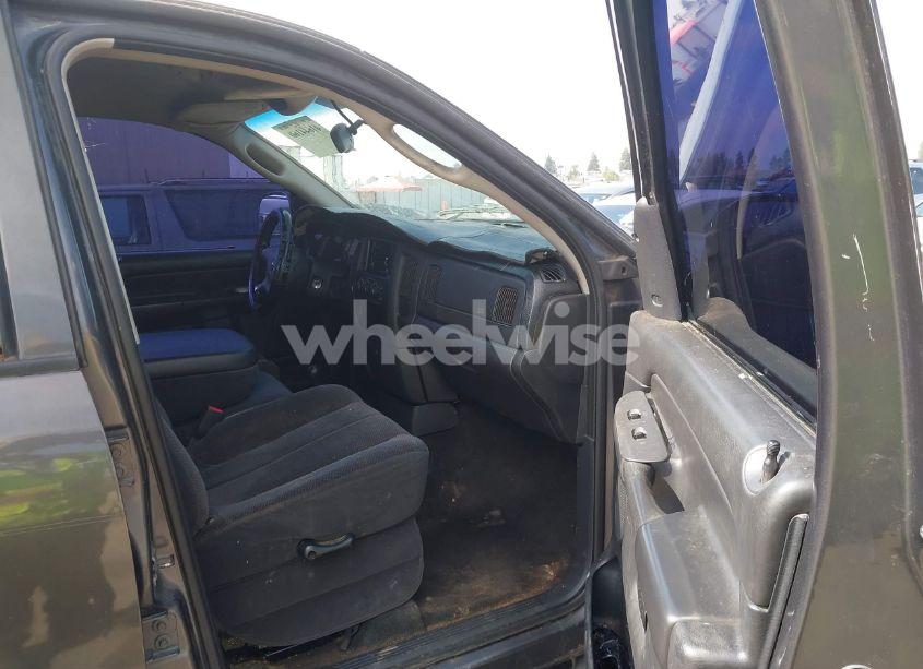 Photo 5 of 2002 Dodge Ram 1500 ST (VIN 1D7HU18NX2S607033)