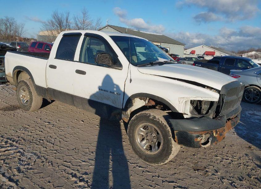 2005 Dodge Ram 1500 ST (VIN 1D7HU18P15J612004) main photo