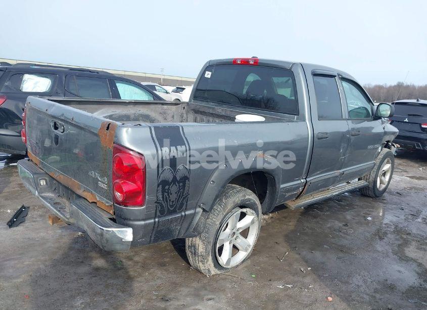 Photo 13 of 2007 Dodge Ram 1500 SLT/TRX4 OFF ROAD/SPORT (VIN 1D7HU18P17J503237)