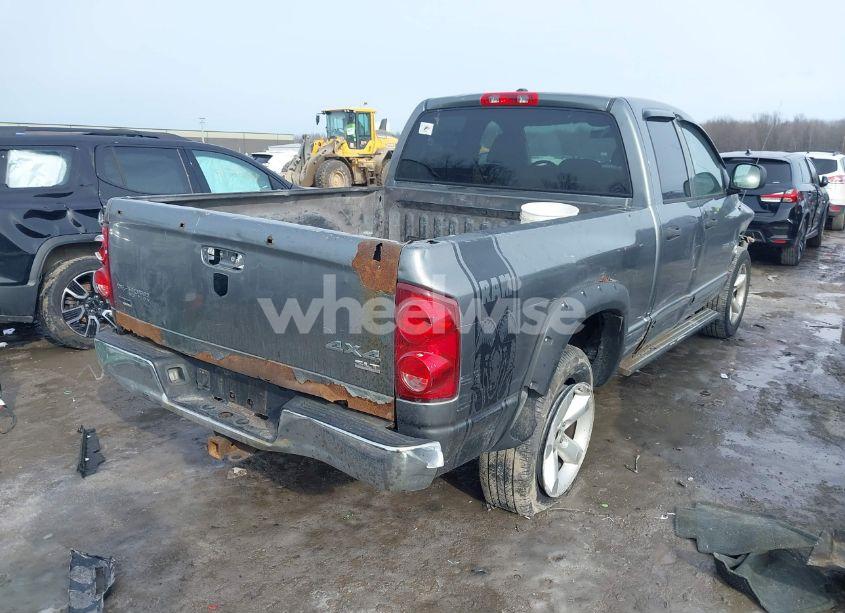 Photo 4 of 2007 Dodge Ram 1500 SLT/TRX4 OFF ROAD/SPORT (VIN 1D7HU18P17J503237)
