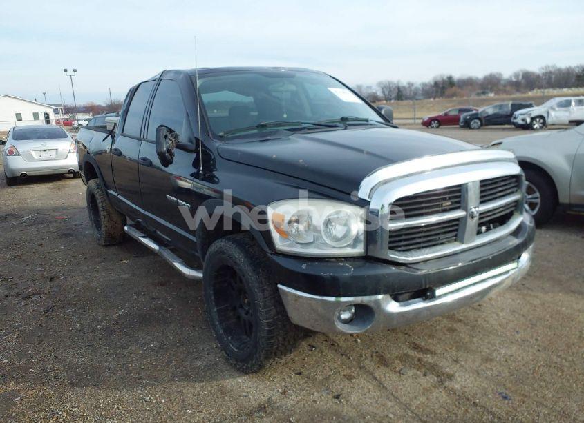 2007 Dodge Ram 1500 SLT/TRX4 OFF ROAD/SPORT (VIN 1D7HU18P37S262565) main photo