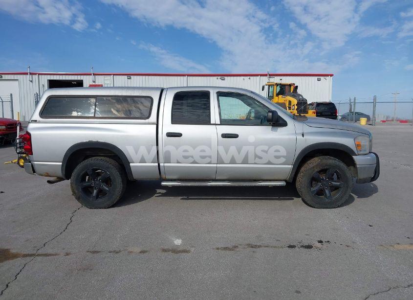 Photo 13 of 2007 Dodge Ram 1500 SLT/TRX4 OFF ROAD/SPORT (VIN 1D7HU18P57S236646)