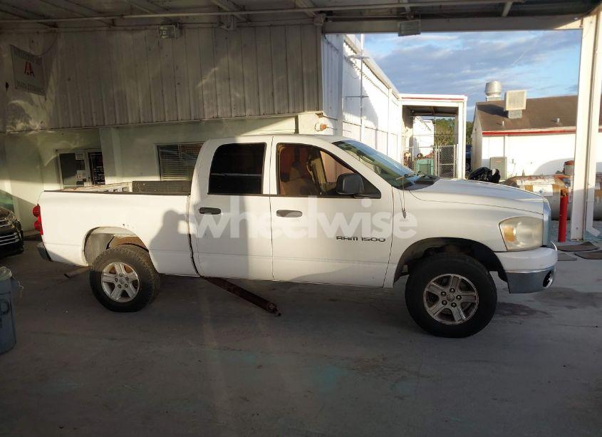 Photo 13 of 2007 Dodge Ram 1500 SLT/TRX4 OFF ROAD/SPORT (VIN 1D7HU18P97S235242)