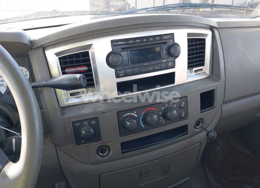 Photo 22 of 2007 Dodge Ram 1500 SLT/TRX4 OFF ROAD/SPORT (VIN 1D7HU18PX7S123727)