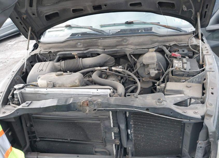 Photo 10 of 2002 Dodge Ram 1500 ST (VIN 1D7HU18Z12J165154)