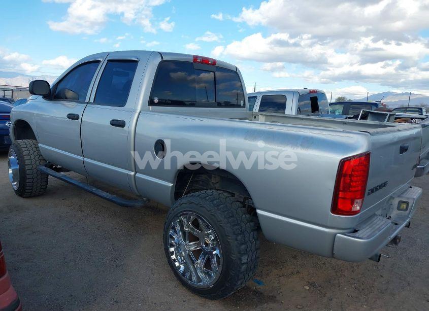 Photo 3 of 2002 Dodge Ram 1500 ST (VIN 1D7HU18Z72J206032)