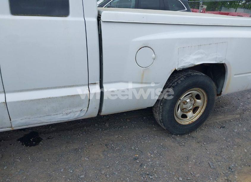 Photo 6 of 2007 Dodge Dakota ST (VIN 1D7HW22K07S202496)