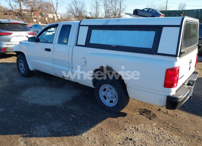 Photo 3 of 2007 Dodge Dakota ST (VIN 1D7HW22K17S202605)