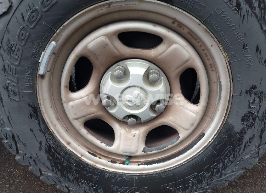 Photo 6 of 2005 Dodge Dakota ST (VIN 1D7HW22K85S224758)