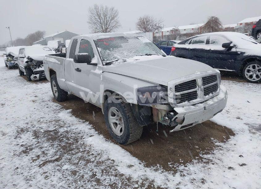 2007 Dodge Dakota ST (VIN 1D7HW22K87S256435) main photo