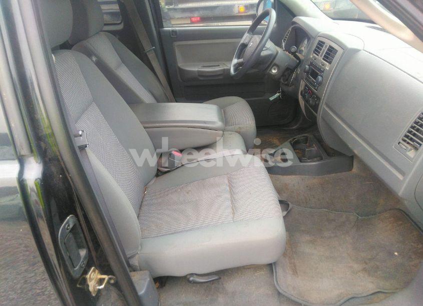 Photo 5 of 2007 Dodge Dakota SLT (VIN 1D7HW42K57S137480)