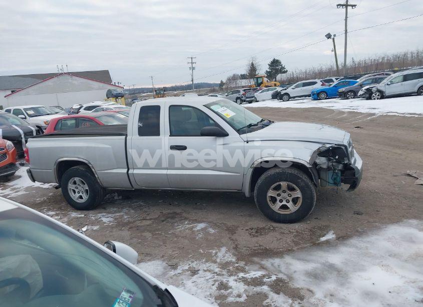 Photo 13 of 2005 Dodge Dakota SLT (VIN 1D7HW42N65S220388)