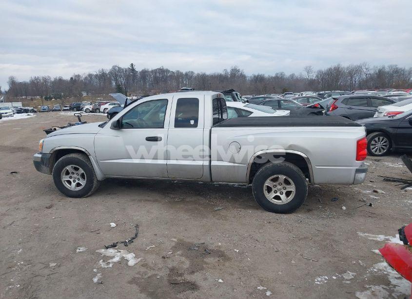 Photo 14 of 2005 Dodge Dakota SLT (VIN 1D7HW42N65S220388)