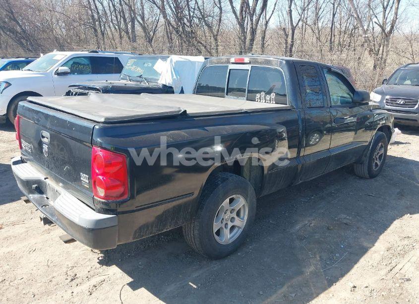 Photo 4 of 2007 Dodge Dakota SLT (VIN 1D7HW42P77S224633)