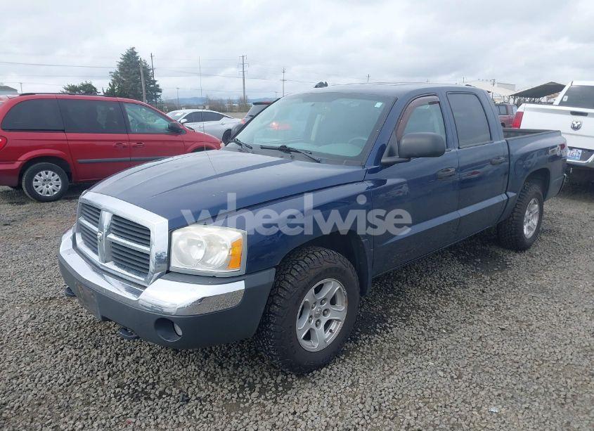 Photo 2 of 2005 Dodge Dakota SLT (VIN 1D7HW48K35S188089)