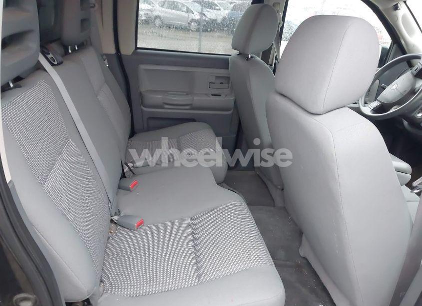 Photo 8 of 2007 Dodge Dakota SLT (VIN 1D7HW48K47S128065)