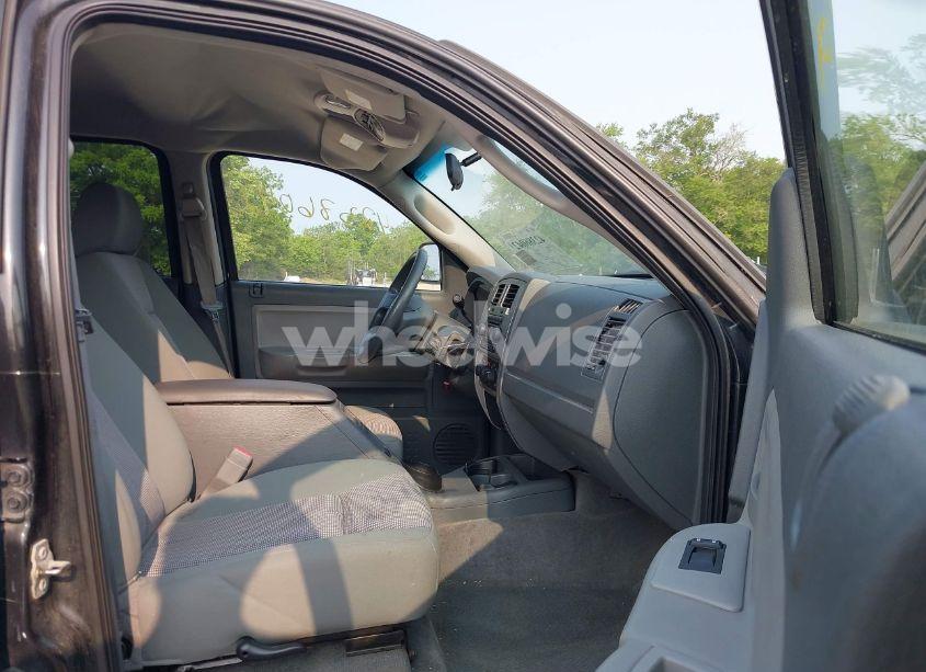 Photo 5 of 2007 Dodge Dakota SLT (VIN 1D7HW48K97S138512)