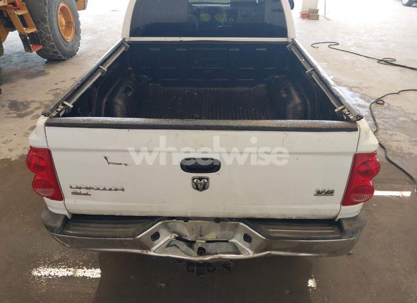 Photo 12 of 2005 Dodge Dakota SLT (VIN 1D7HW48N05S195964)