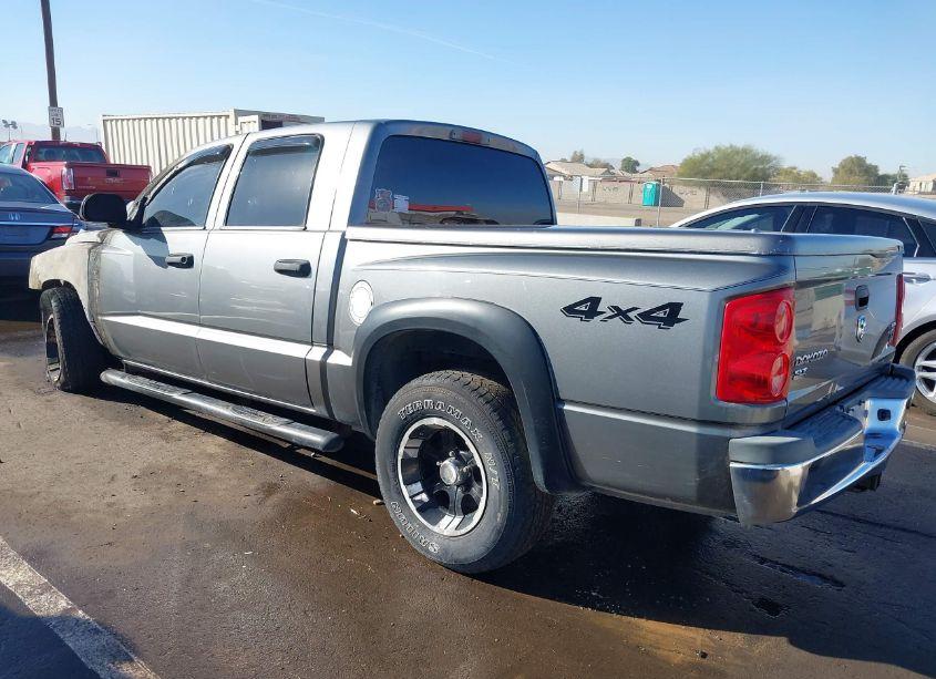 Photo 3 of 2005 Dodge Dakota SLT (VIN 1D7HW48N25S149973)