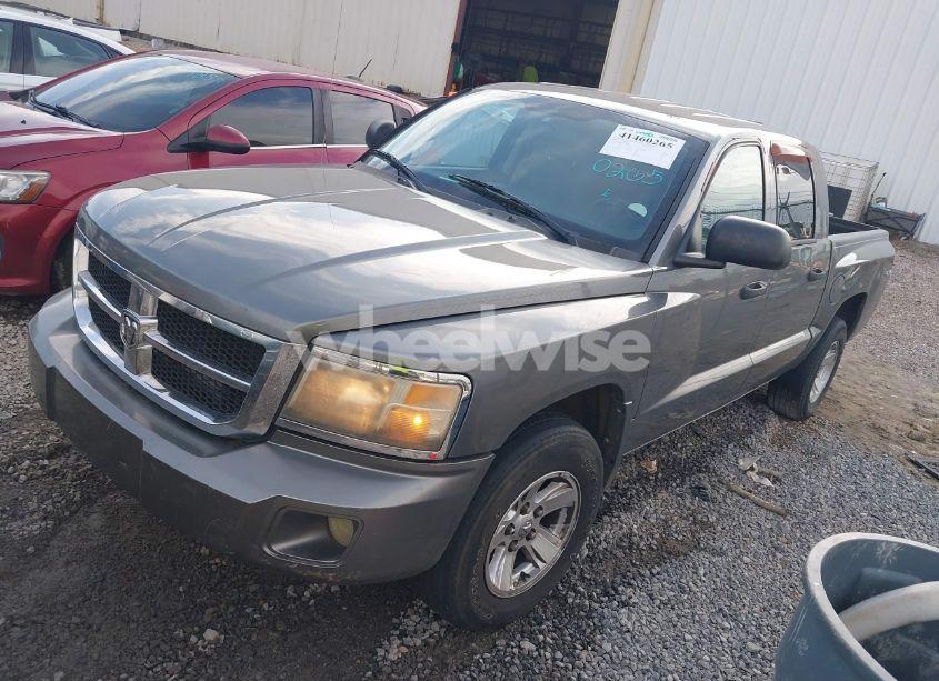 Photo 2 of 2008 Dodge Dakota SLT (VIN 1D7HW48N28S600758)