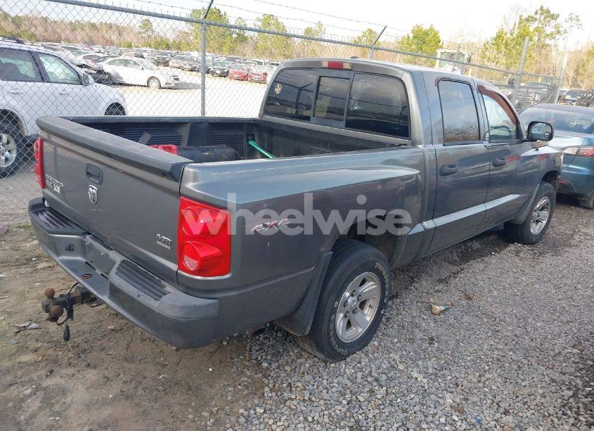 Photo 4 of 2008 Dodge Dakota SLT (VIN 1D7HW48N28S600758)