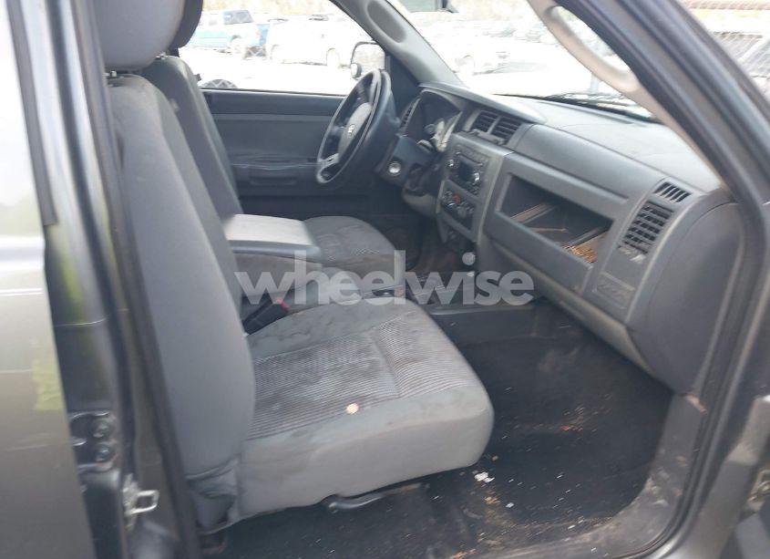 Photo 5 of 2008 Dodge Dakota SLT (VIN 1D7HW48N28S600758)
