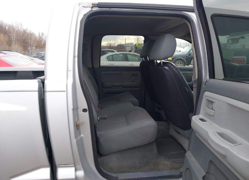 Photo 8 of 2005 Dodge Dakota SLT (VIN 1D7HW48N35S110812)