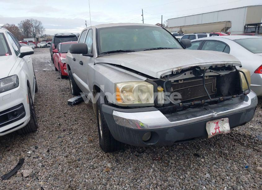 2005 Dodge Dakota SLT (VIN 1D7HW48N55S253745) main photo