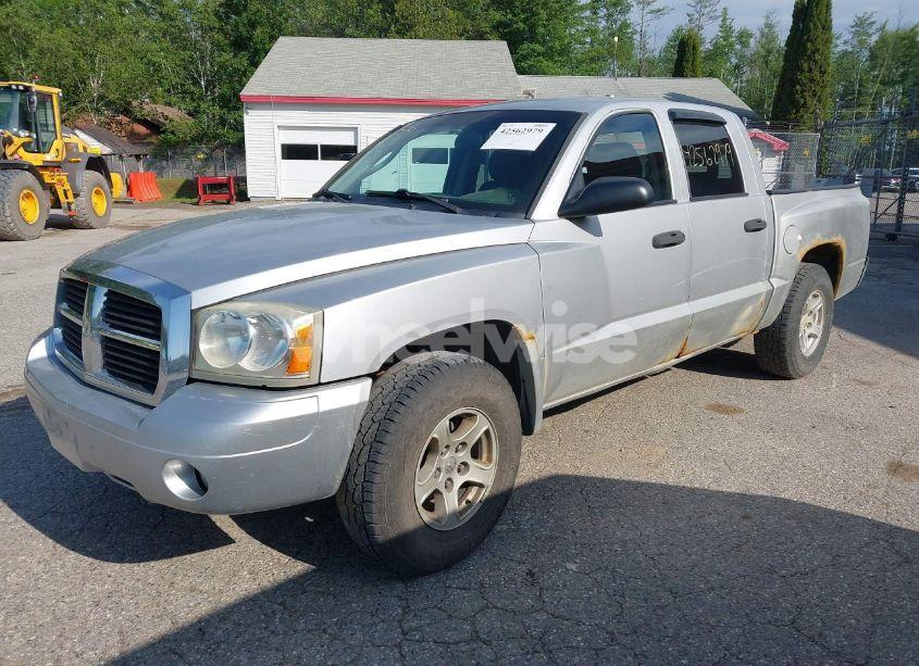 Photo 2 of 2006 Dodge Dakota QUAD SLT (VIN 1D7HW48N56S503261)