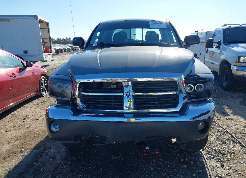 Photo 11 of 2005 Dodge Dakota SLT (VIN 1D7HW48NX5S153575)