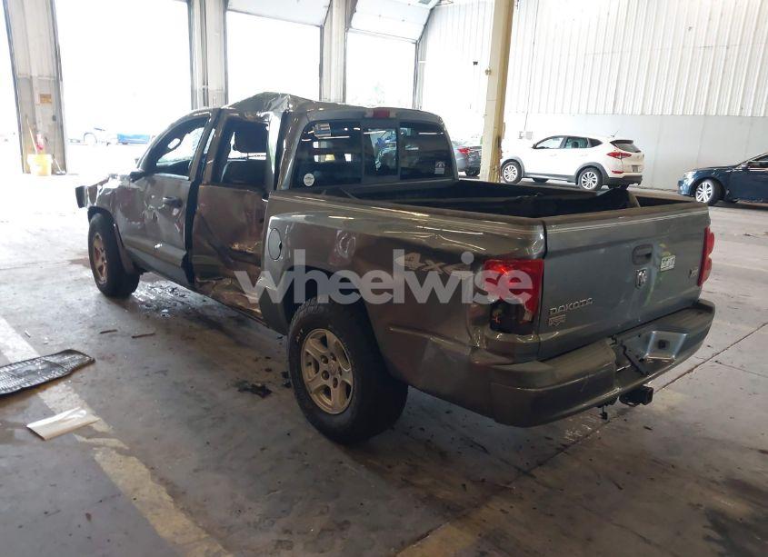 Photo 3 of 2005 Dodge Dakota LARAMIE (VIN 1D7HW58N05S263024)
