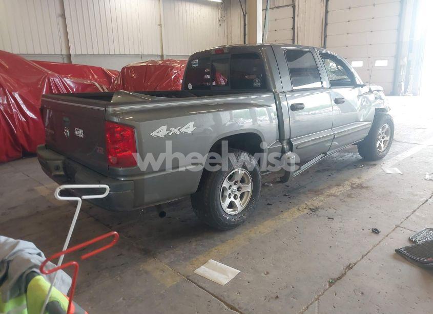 Photo 4 of 2005 Dodge Dakota LARAMIE (VIN 1D7HW58N05S263024)